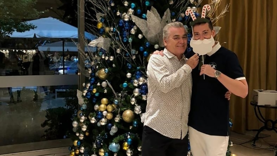 Hernán Calderón aclaró fotografía junto a su hijo publicada en Instagram