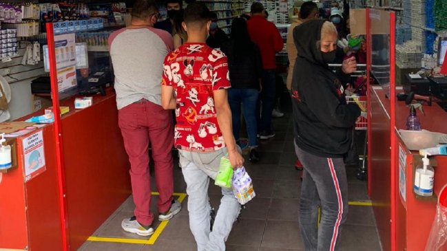 Clausuran importadora de Antofagasta por aglomeración de público en su interior