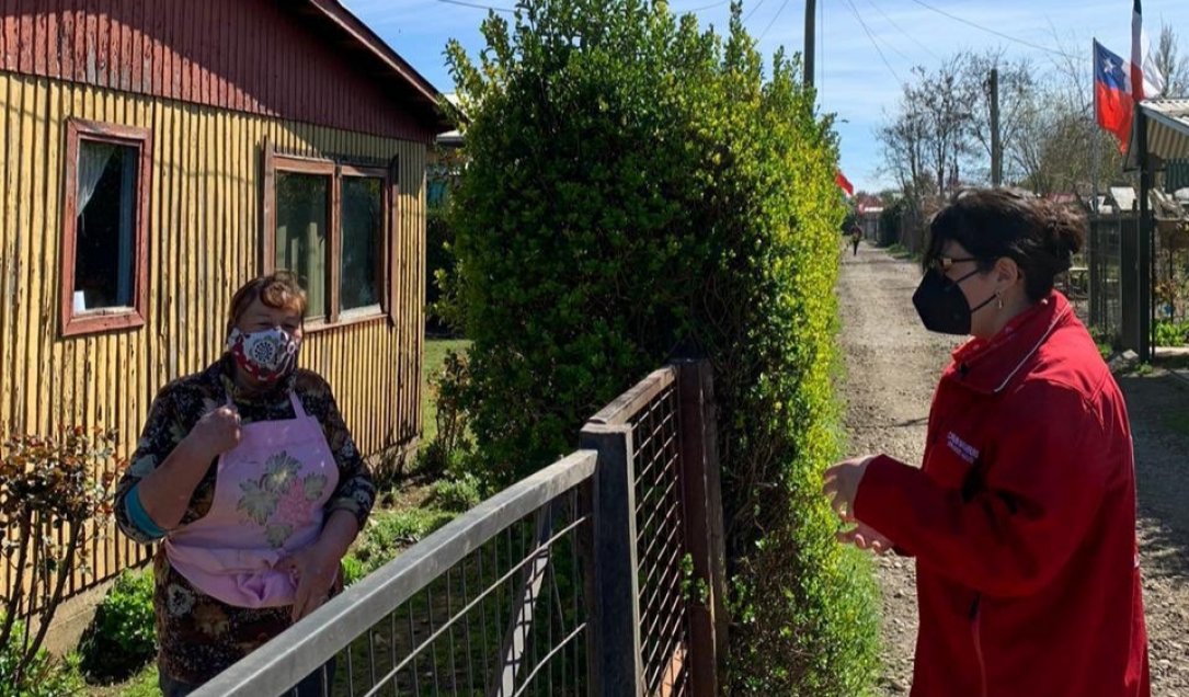 Chile Propietario: Devuelven excedentes a 79 familias que regularizaron propiedades en Ñuble