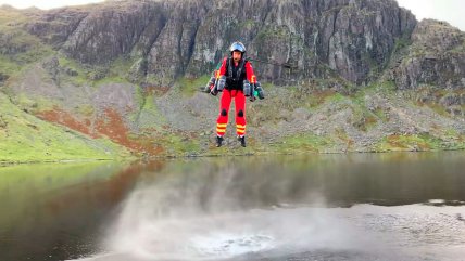 Prueban traje volador para paramédicos en zonas remotas