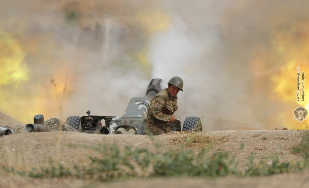 Putin, Trump y Macron se implican y exigen cese inmediato de fuego en Karabaj