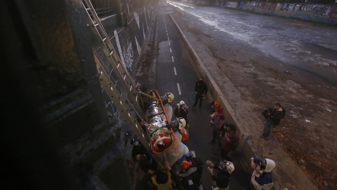 Carabineros: Adolescente 