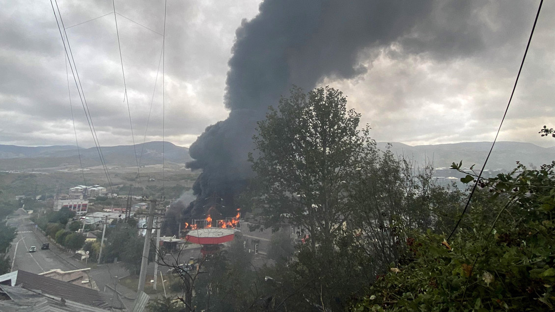 Azerbaiyán advierte a Armenia que sólo habrá paz cuando acabe la ocupación en Nagorno Karabaj