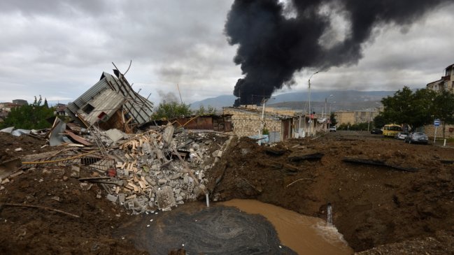 Se recrudecen los combates por Karabaj entre armenios y azerbaiyanos