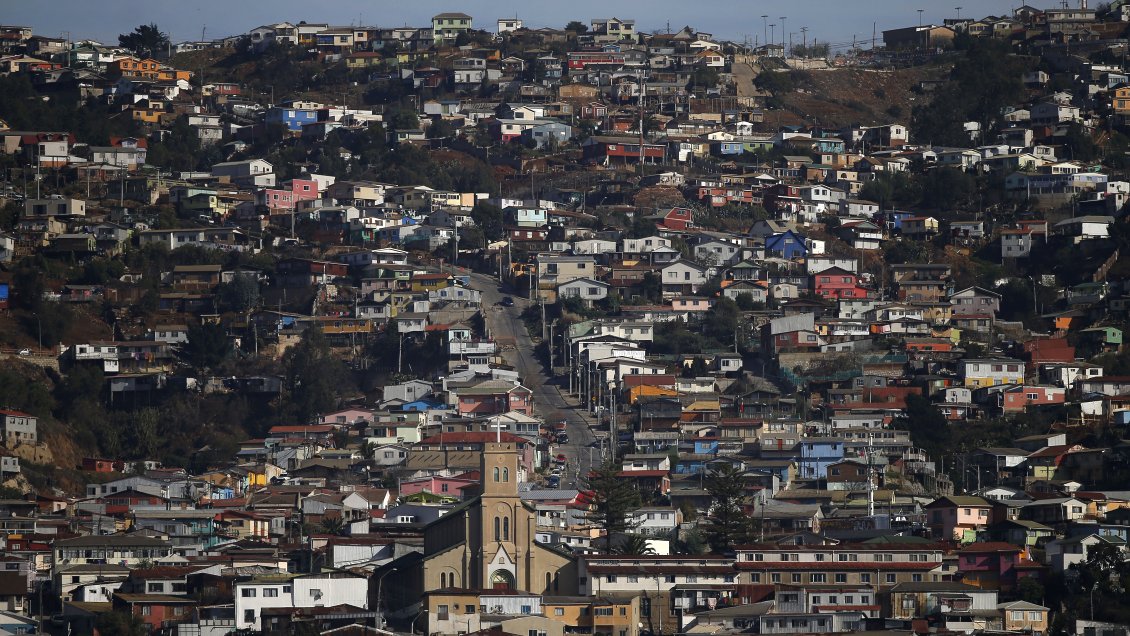 Valparaíso: Joven de 17 años confesó haber matado a balazos a otro de 19