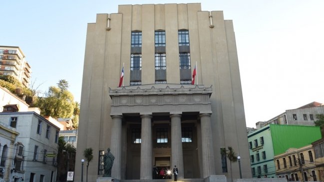 Valparaíso: Libertades condicionales otorgadas bajaron un 34% respecto de abril