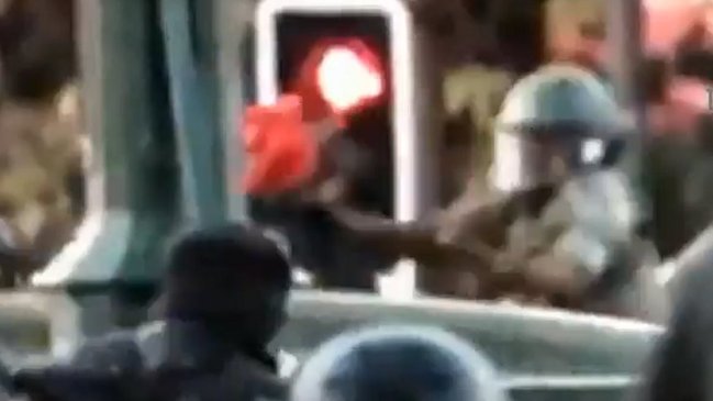 Sólo uno de cada cuatro chilenos le tiene confianza a Carabineros