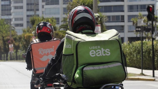 Municipios del sector oriente buscan cobrar patentes a repartidores de delivery