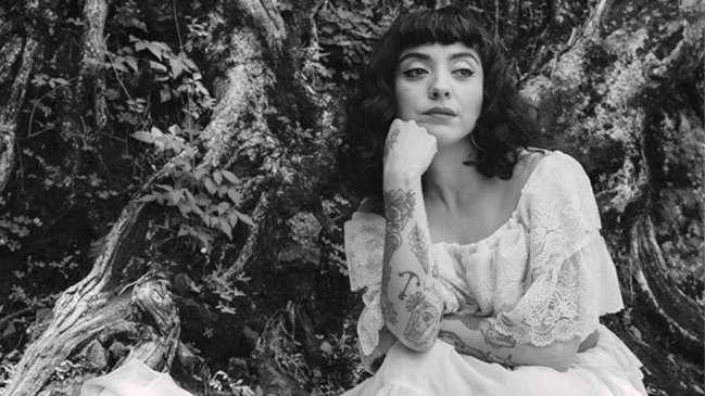 Mon Laferte anuncia concierto internacional vía streaming
