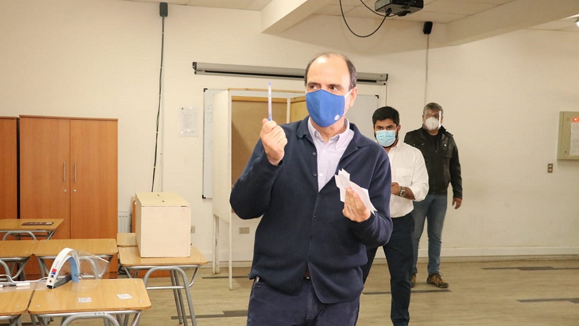 Ministro Monckeberg descarta problemas en RN: Relaciones internas están 