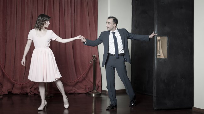 Daniela Benítez y Gabriel Cañas protagonizan musical con éxitos románticos en inglés