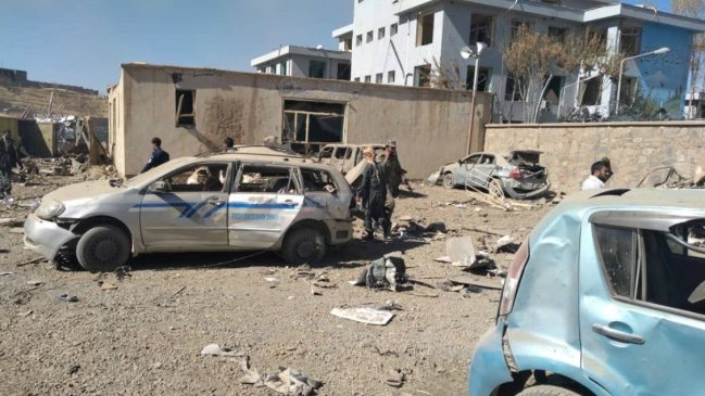 Explosión de auto bomba dejó 13 muertos y 95 heridos en Afganistán