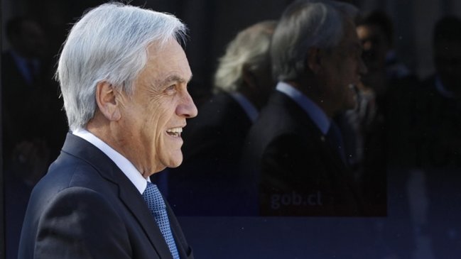  Piñera felicitó a Arce por su triunfo en las elecciones en Bolivia  