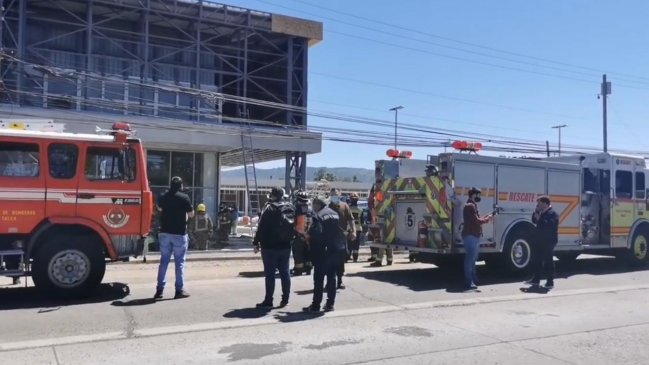Accidente laboral dejó a dos trabajadores con graves quemaduras en Talca