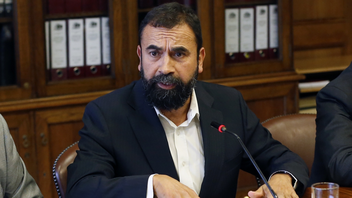 Armada analiza acciones contra Hugo Gutiérrez tras tildarla de 