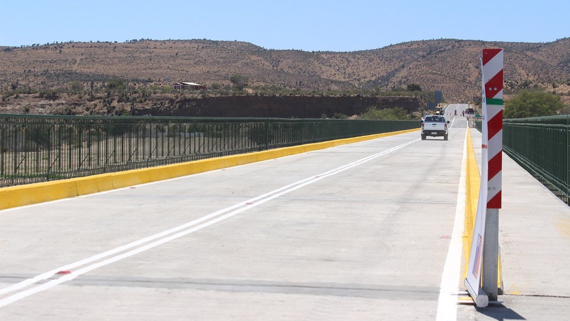 Tras 17 meses cerrado fue rehabilitado puente en Ovalle