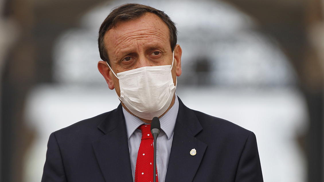 Rector Sánchez llama a conversar con quienes piensan distinto: 