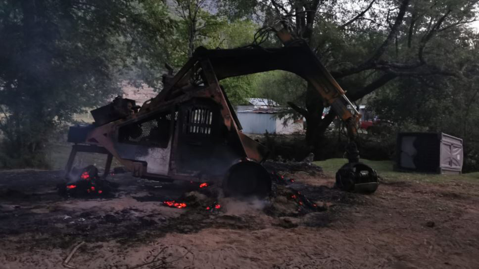 Nuevo ataque incendiario afectó a maquinaria de fundo en Alto Biobío