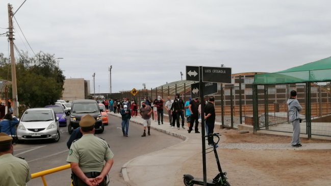 Alta afluencia de votantes y de tráfico vehicular durante primeras horas de votación en Arica