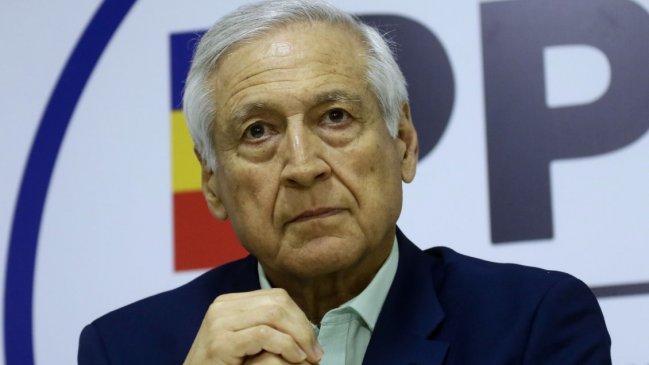 Resuelto el Plebiscito, Heraldo Muñoz salta a la cancha presidencial