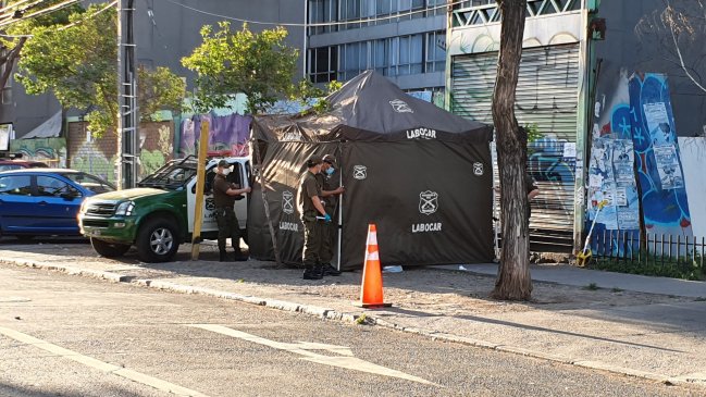 Santiago Centro: Hombre murió tras ser baleado en la vía pública