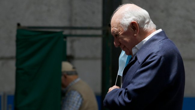 Lagos: Se debe reactivar la economía antes de comenzar la Convención Constitucional