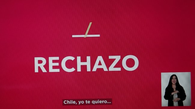 Contraloría pidió informe al CNTV por mensajes homofóbicos en franja de la UDI