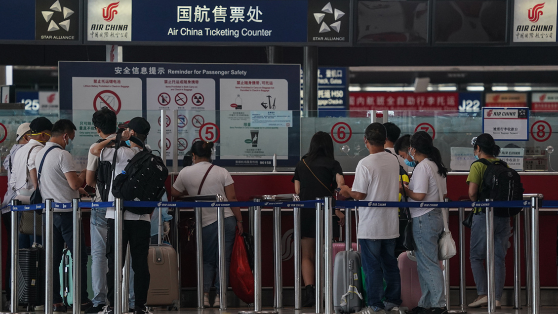 China cierra fronteras a extranjeros procedentes del Reino Unido por Covid-19