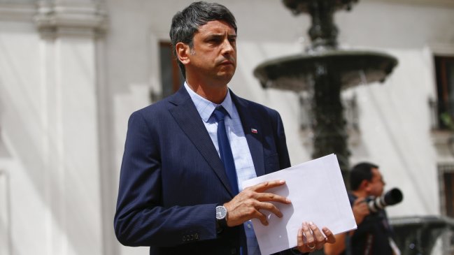 Ministro Couve: El proceso constituyente es una gran oportunidad para los temas de futuro