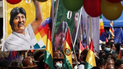   Simpatizantes de Evo Morales le dieron la bienvenida en su regreso a Bolivia 
