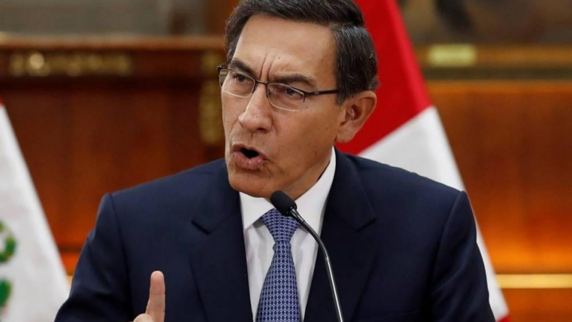 Justicia peruana decretó prohibición de salida del país para Martín Vizcarra