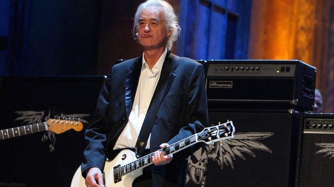 Jimmy Page dice que la pandemia lo ha llevado a pensar en volver a tocar en vivo