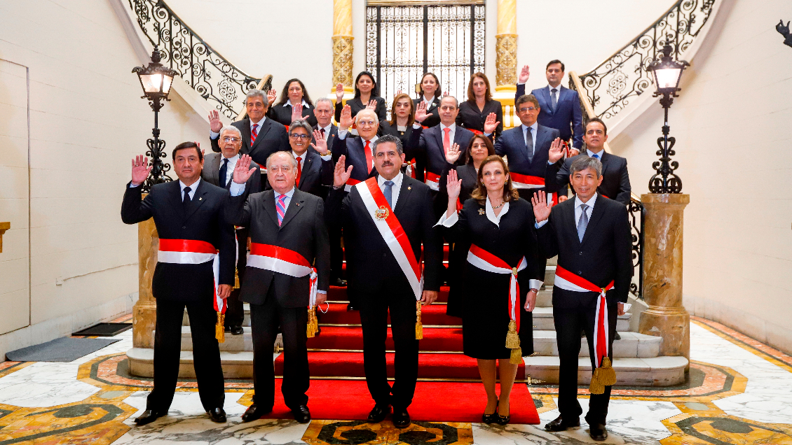 Crisis en Perú: 13 de los 18 ministros recién nombrados renunciaron a sus cargos