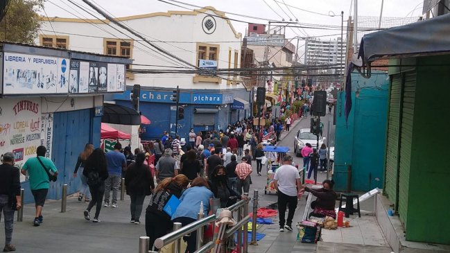 Aglomeraciones y poco distancimiento marcaron la primera semana sin Cuarentena en Arica