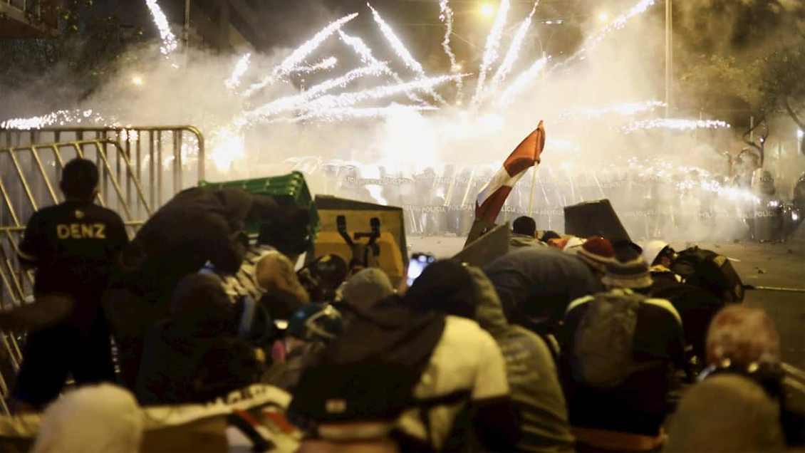 Perú: Denuncian por homicidio a Manuel Merino junto con ex ministros y policías