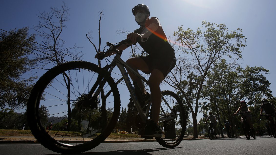 Gobierno anuncia inversión de 2.500 millones de pesos para construcción de ciclovías