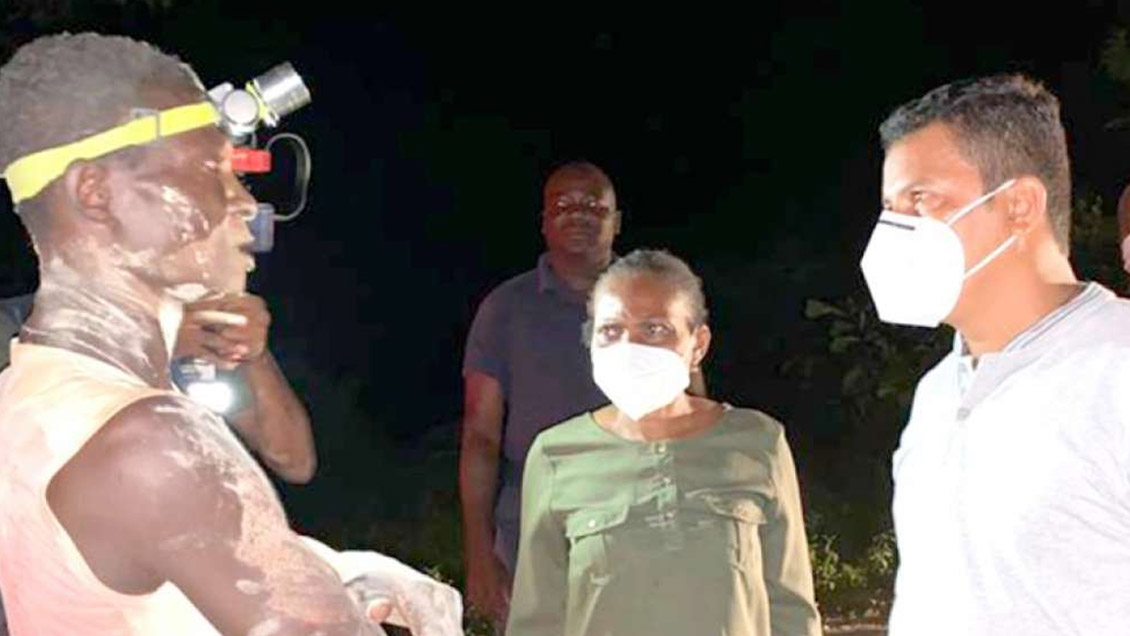 Cinco muertos en alud que sepultó una excavación minera ilegal en Ecuador