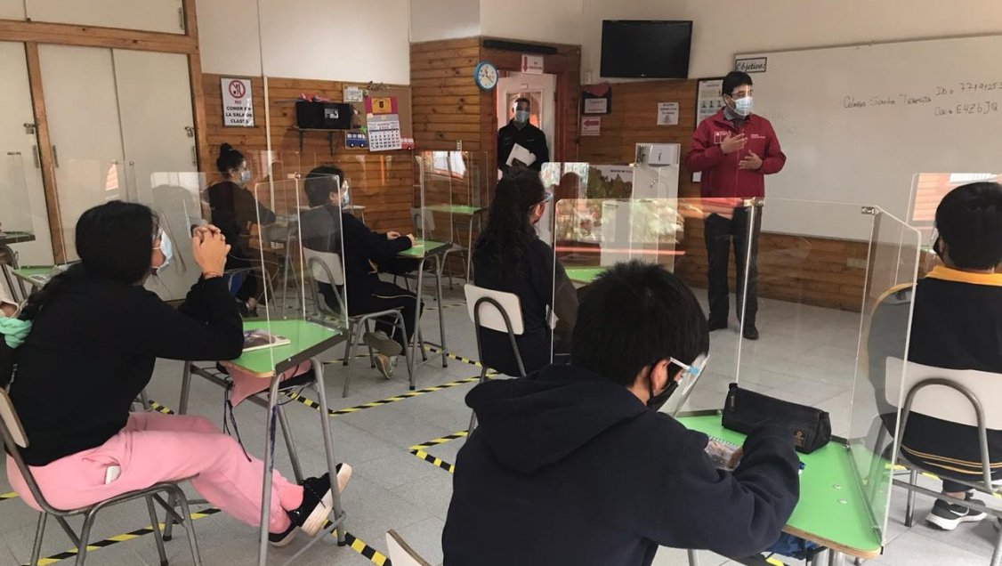 Liceos técnicos de Ñuble encabezan porcentaje nacional de los que piden clases presenciales