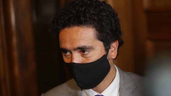 Segundo retiro: Briones acusa intento de crear una 