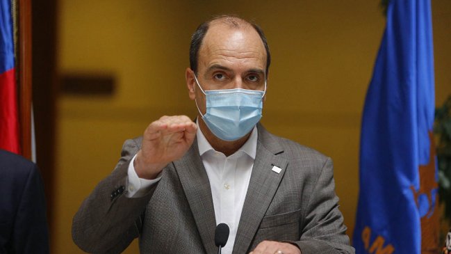 Monckeberg dice que tiene los votos de Chile Vamos y que se aprobará el 10 por ciento del Gobierno