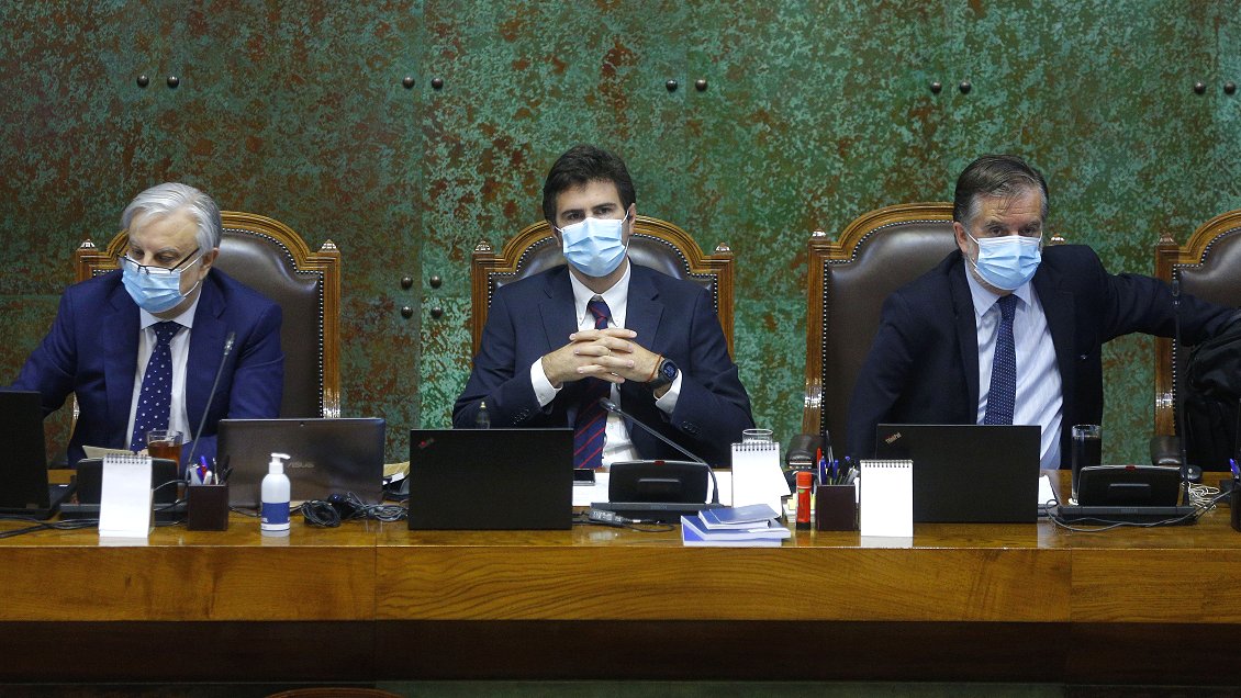 Nuevo intento opositor de remover a la mesa de la Cámara, que preside el RN Diego Paulsen