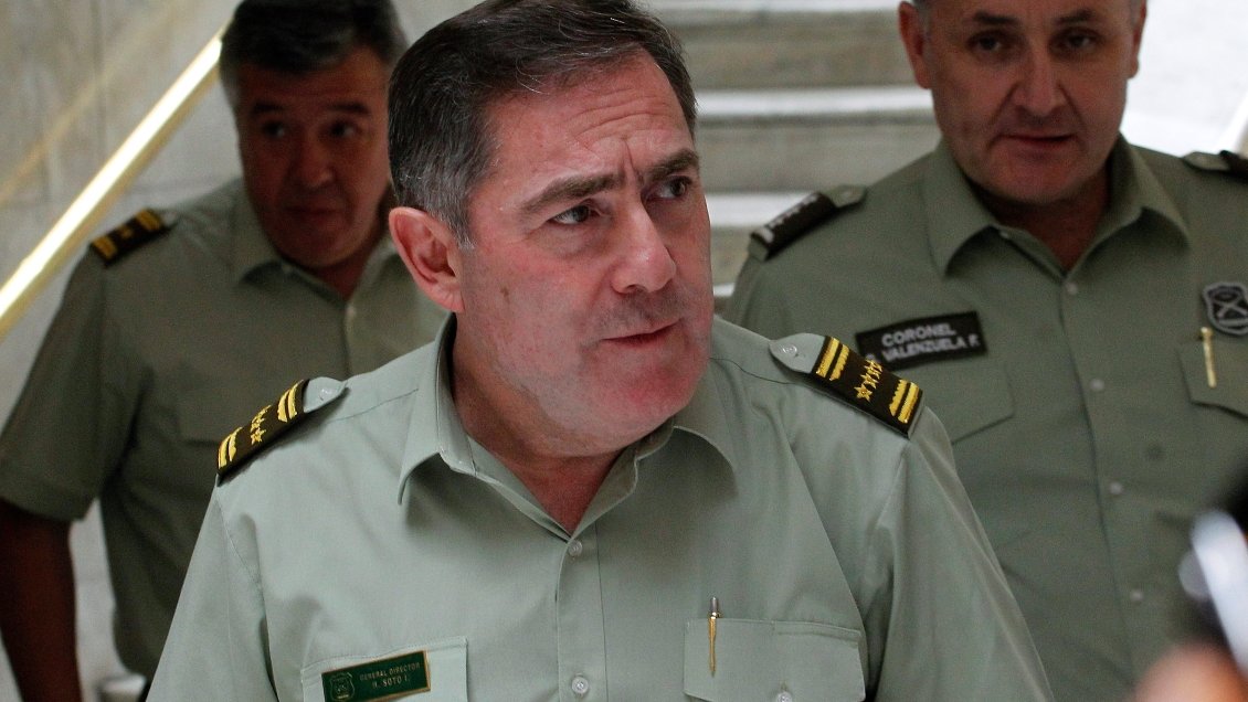 Caso Catrillanca: Ex general director de Carabineros declaró en juicio oral