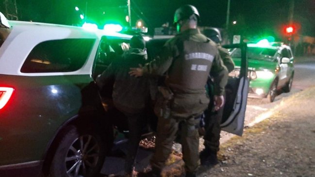 Tres sujetos fueron detenidos con drogas afuera de la cárcel de Chillán