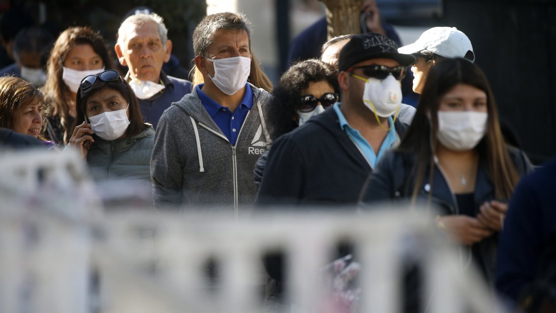 Reporte diario: Coronavirus en Chile suma 1.570 casos nuevos y 43 fallecidos