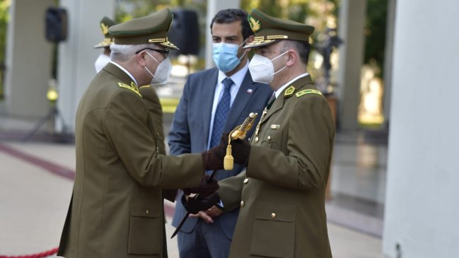 Nuevo jefe de zona de La Araucanía visitó a viuda del cabo Naín