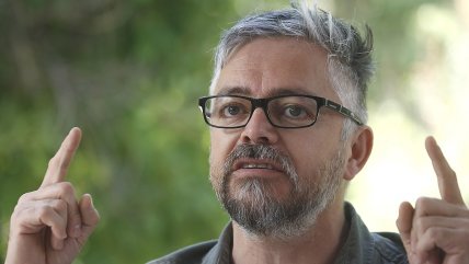   Jorge Baradit es candidato a la Convención para convertir a Chile 