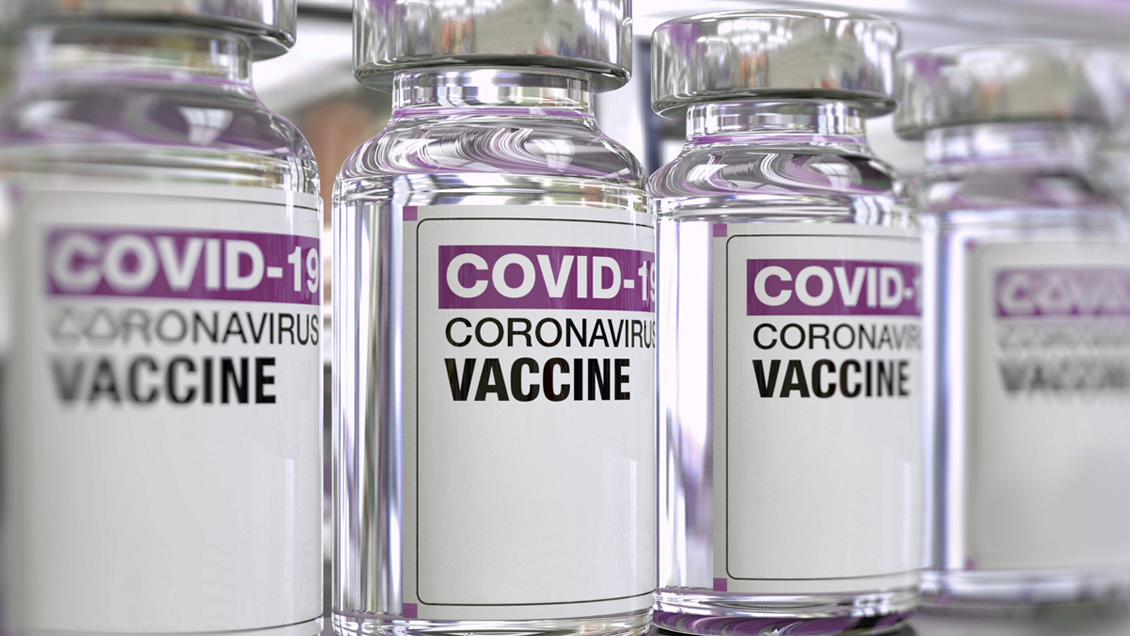 Universidad de Chile inició ensayos clínicos de la vacuna de Oxford