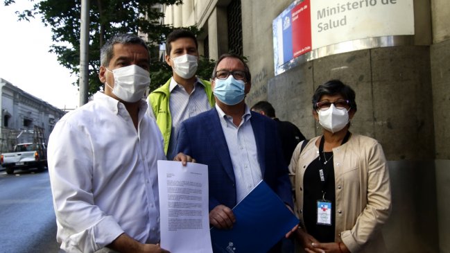 Confusam y alcaldes pidieron al Minsal que congele precios de insumos médicos ante eventual segunda ola de Covid