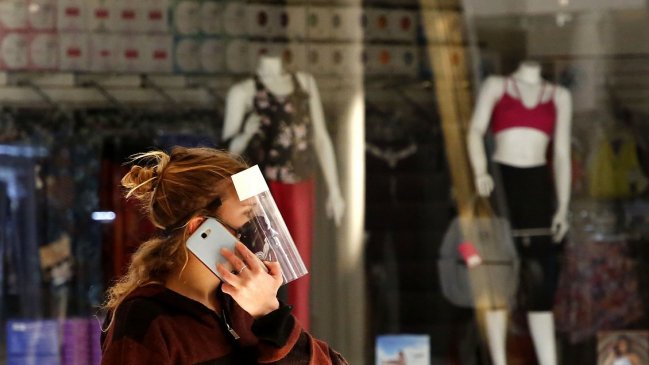 IPC sorprende con caída del 0,1% impulsado por baja en precios de vestuario y gastos comunes