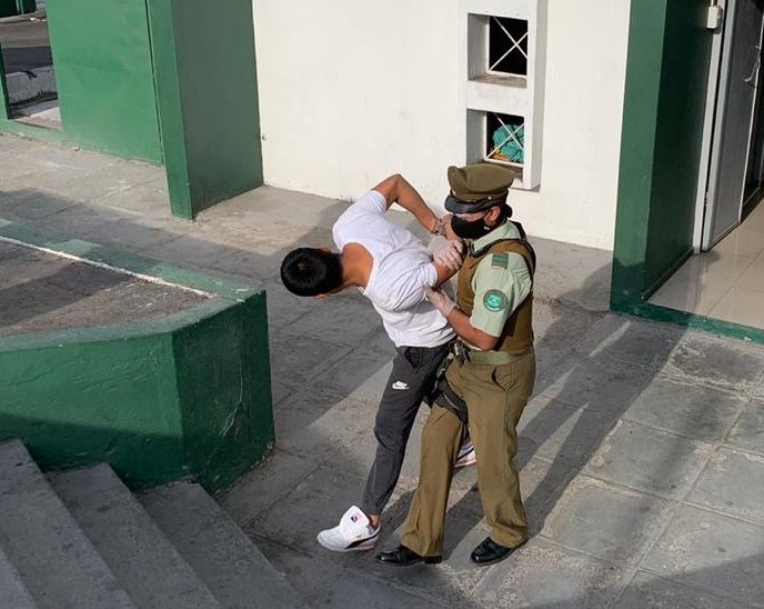 Prisión preventiva para banda acusada de violento robo en aeropuerto de Iquique